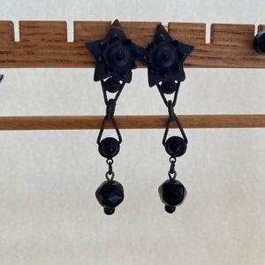 Vintage black long earrings